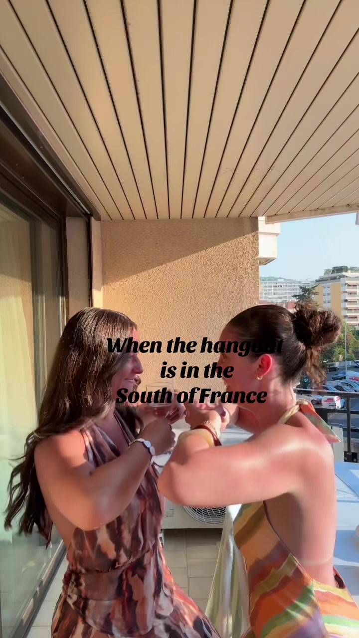 @candidcourtneyy