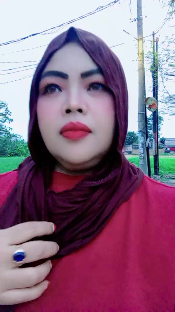 @fitrinuraini575