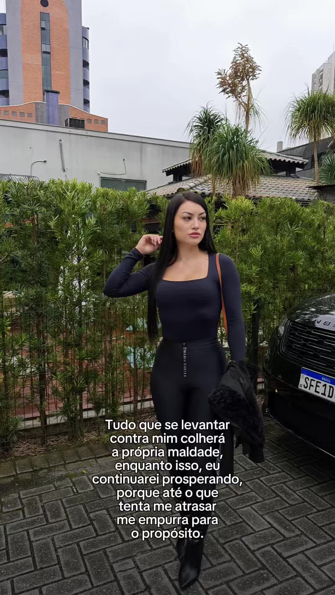 @Thayná Karol