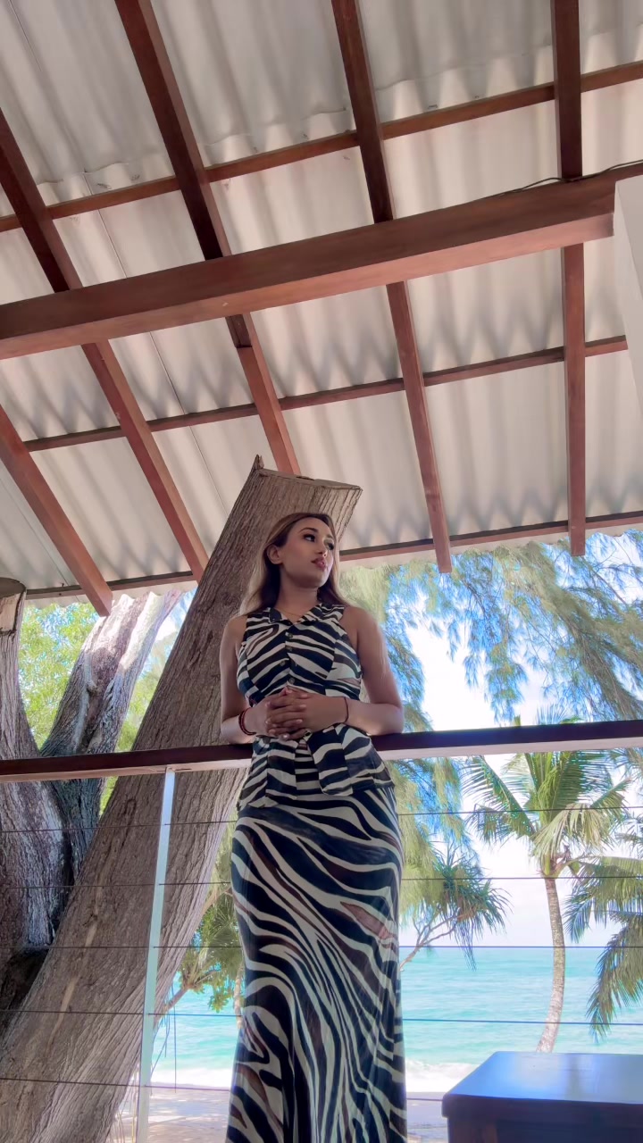 @Komi🇮🇳