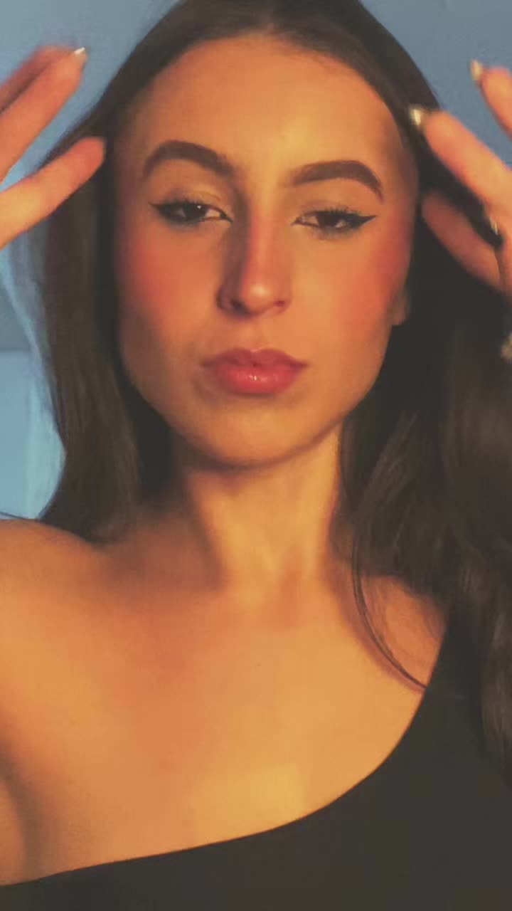 @Gabriela Simi