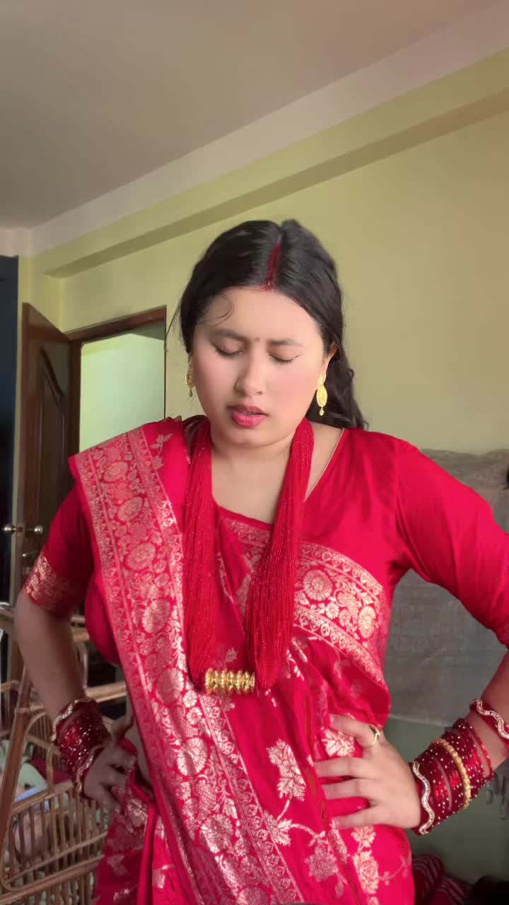 @Anisha_Khadka(नमन)