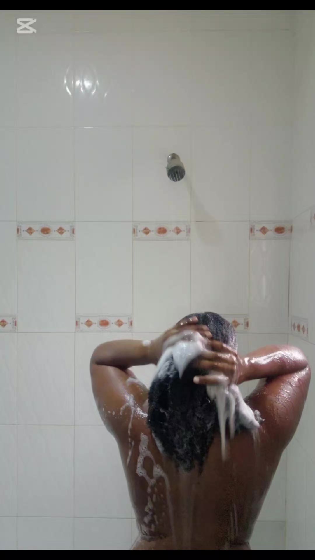 @chelsymansah