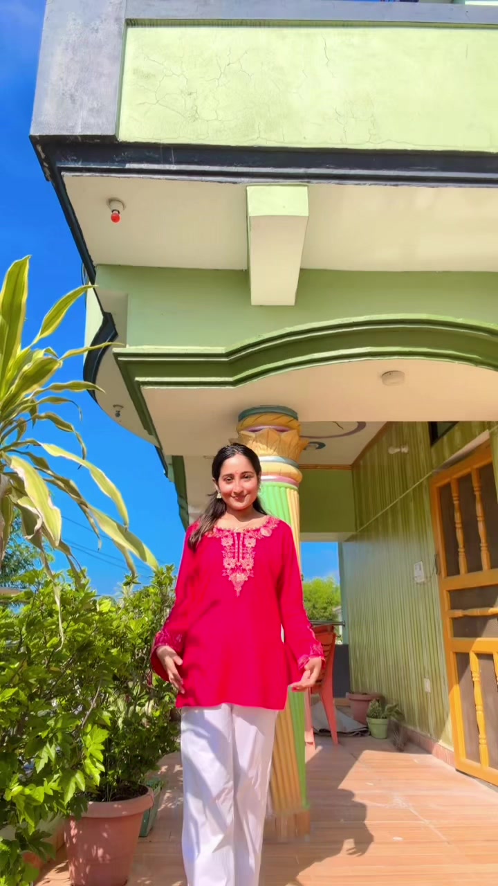 @सरिना भट्ट