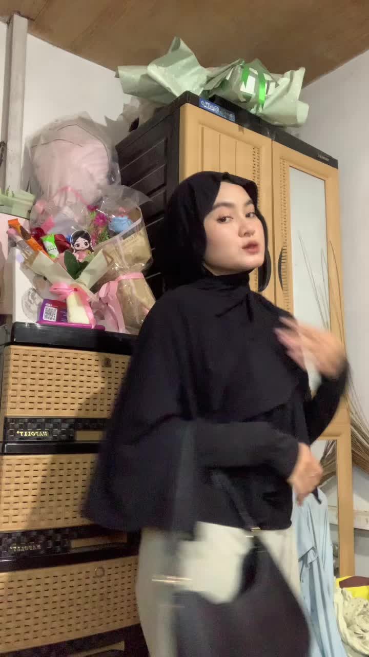 @adelll