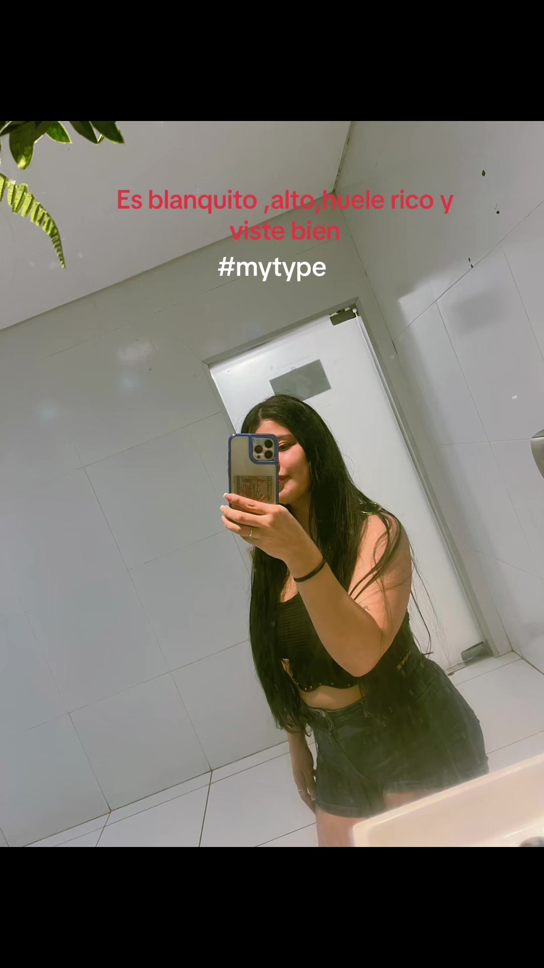@👩🏻💕