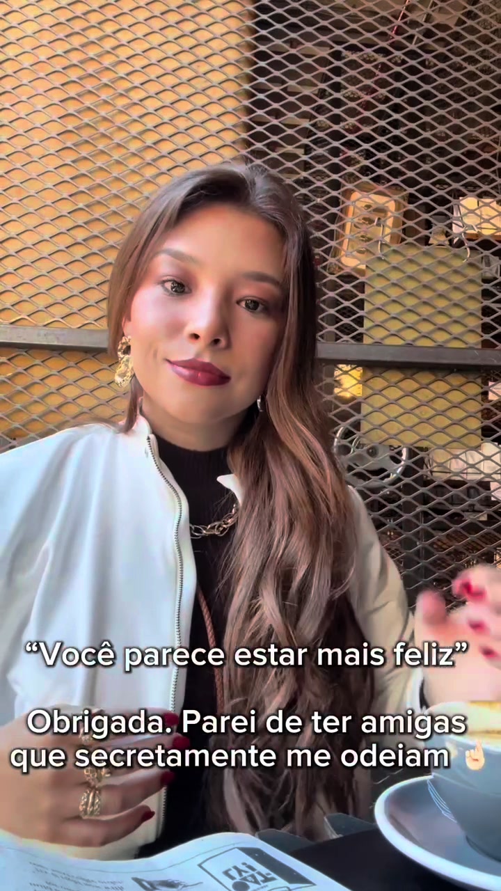 @Ana Victoria