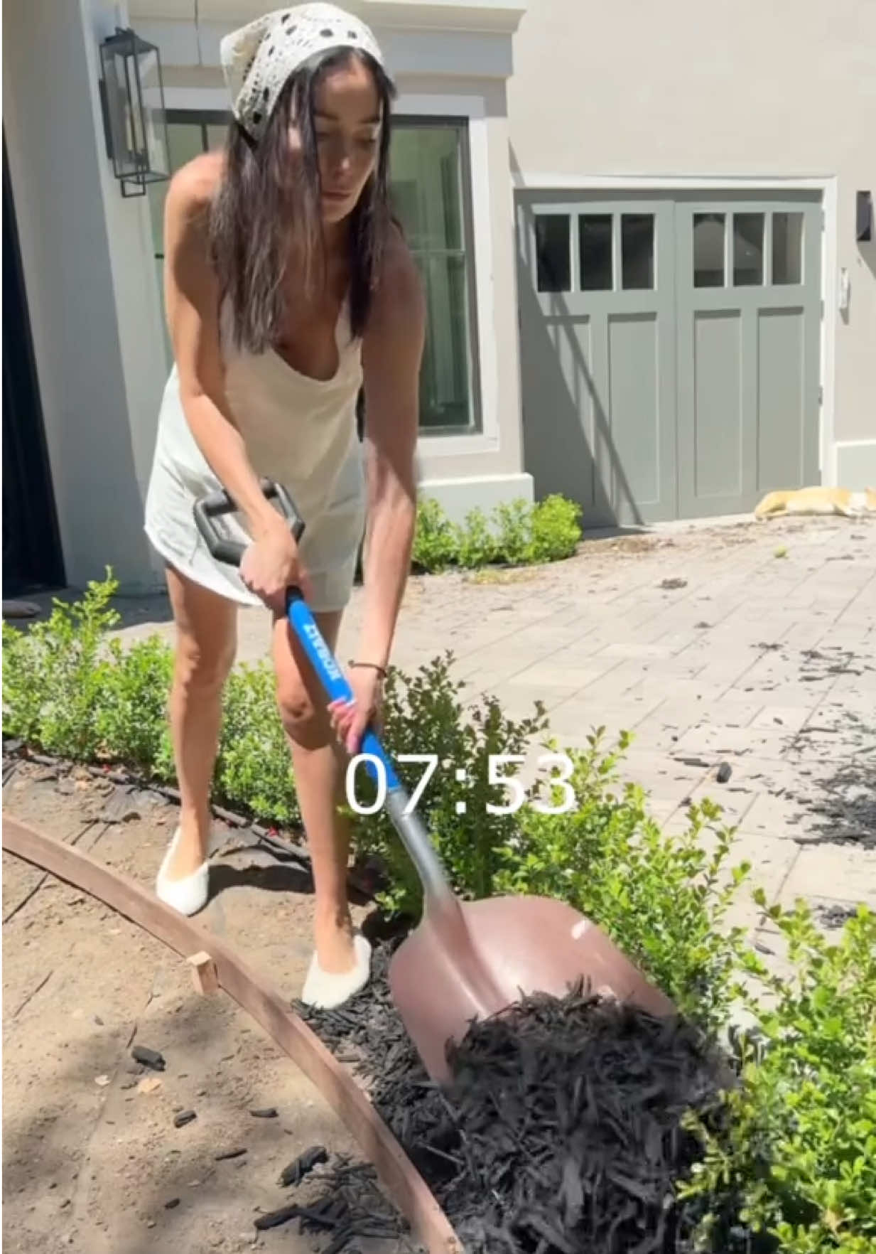 @annatwinsies