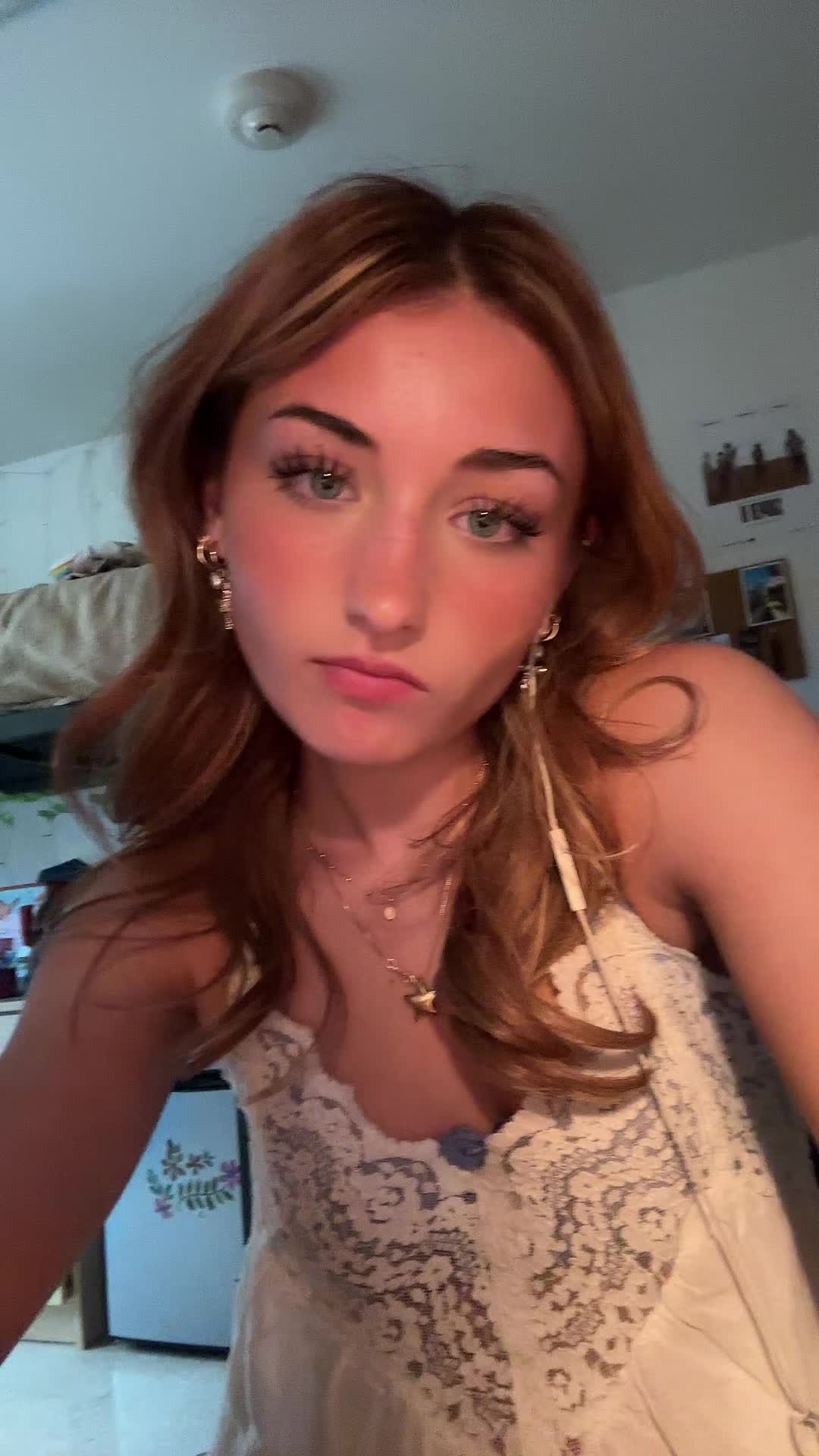 @carmella