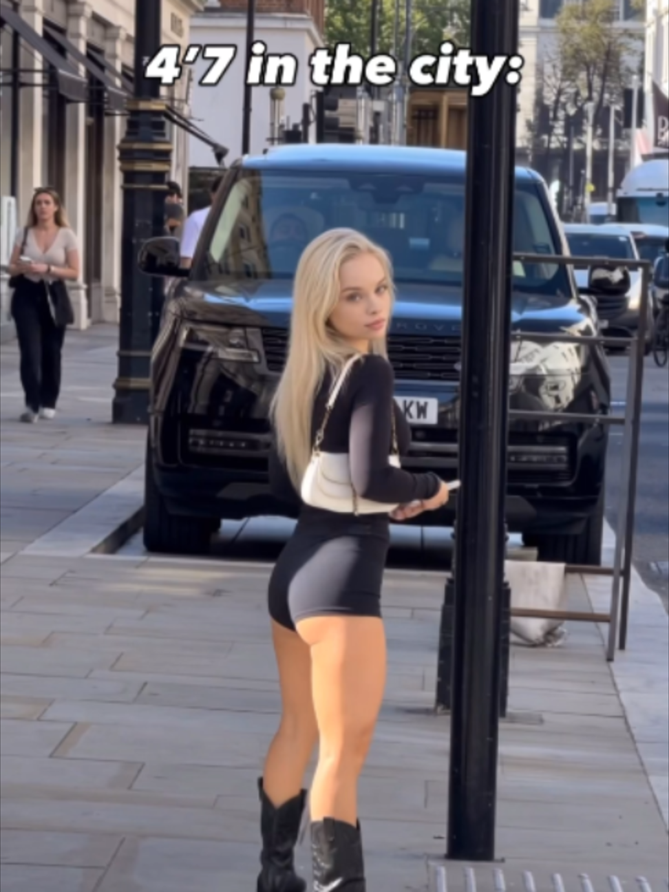 @elinaxmalina