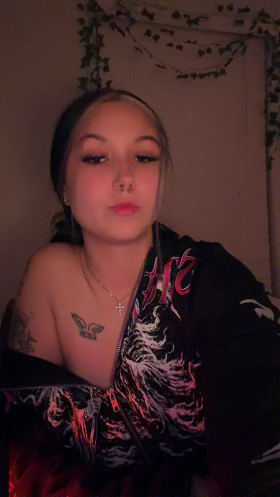 @˖°🦇 ࣪𖤐 sabrina ˖°🦇ִ ࣪𖤐