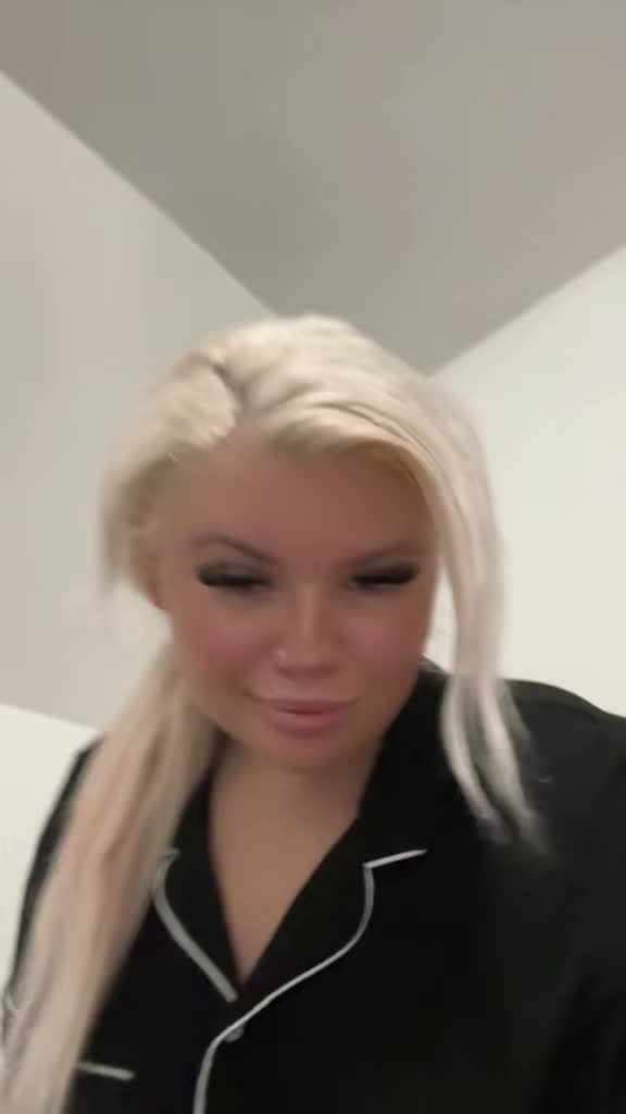 @Angel❤️&zwj;🔥