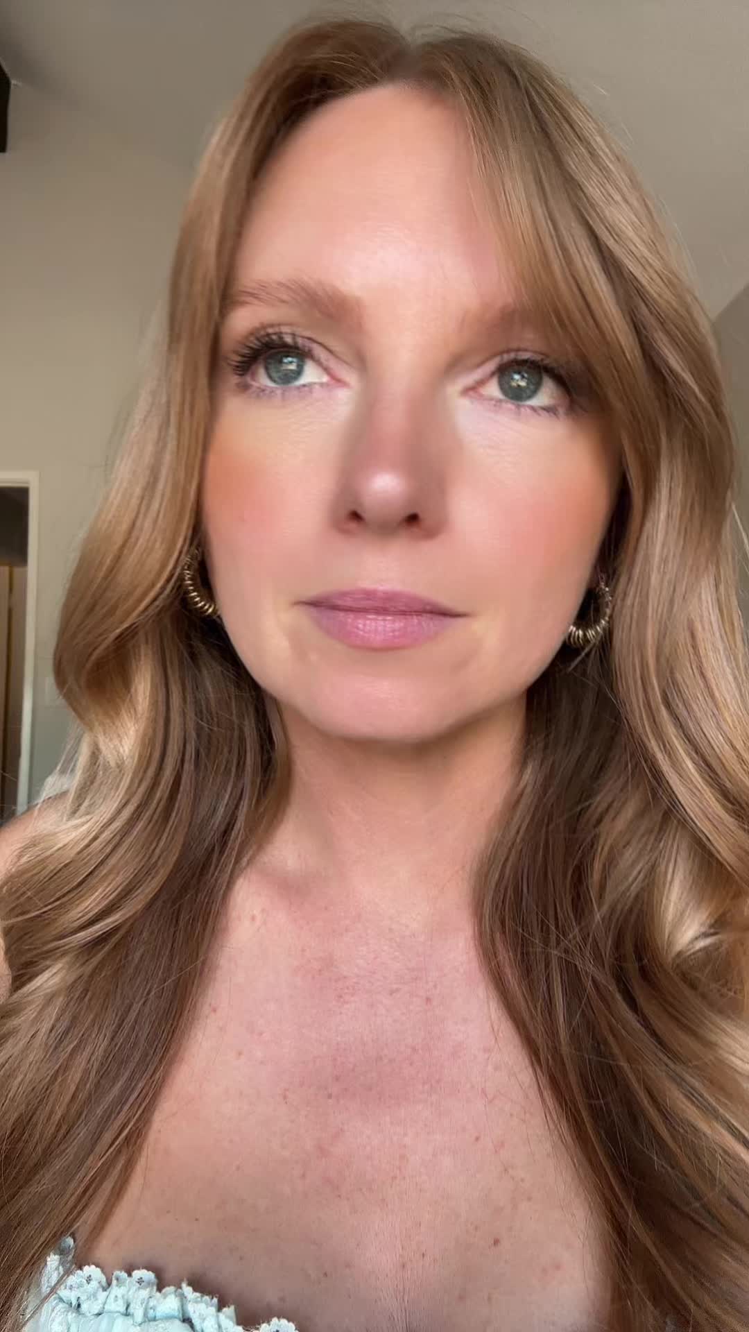 @Bee