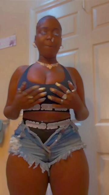 @_Coco1804_
