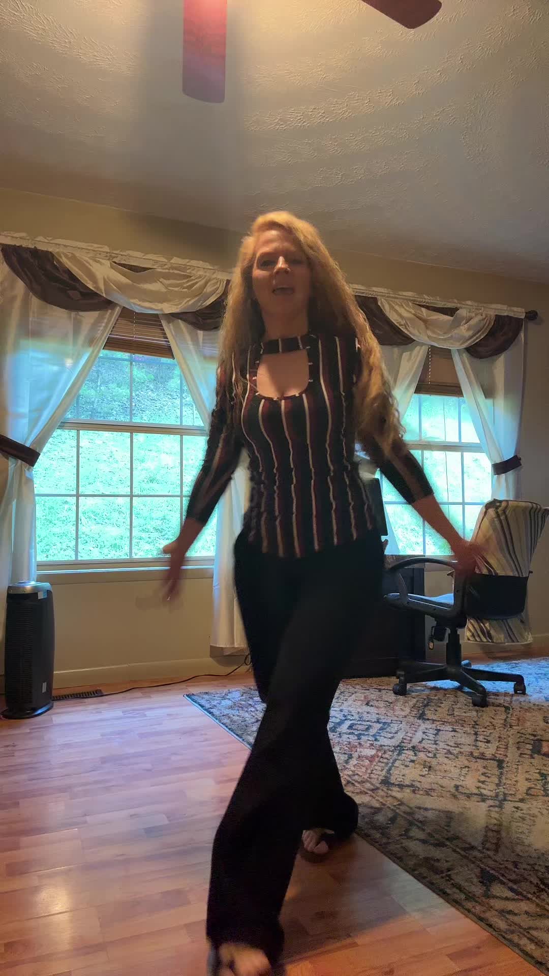 @Gg