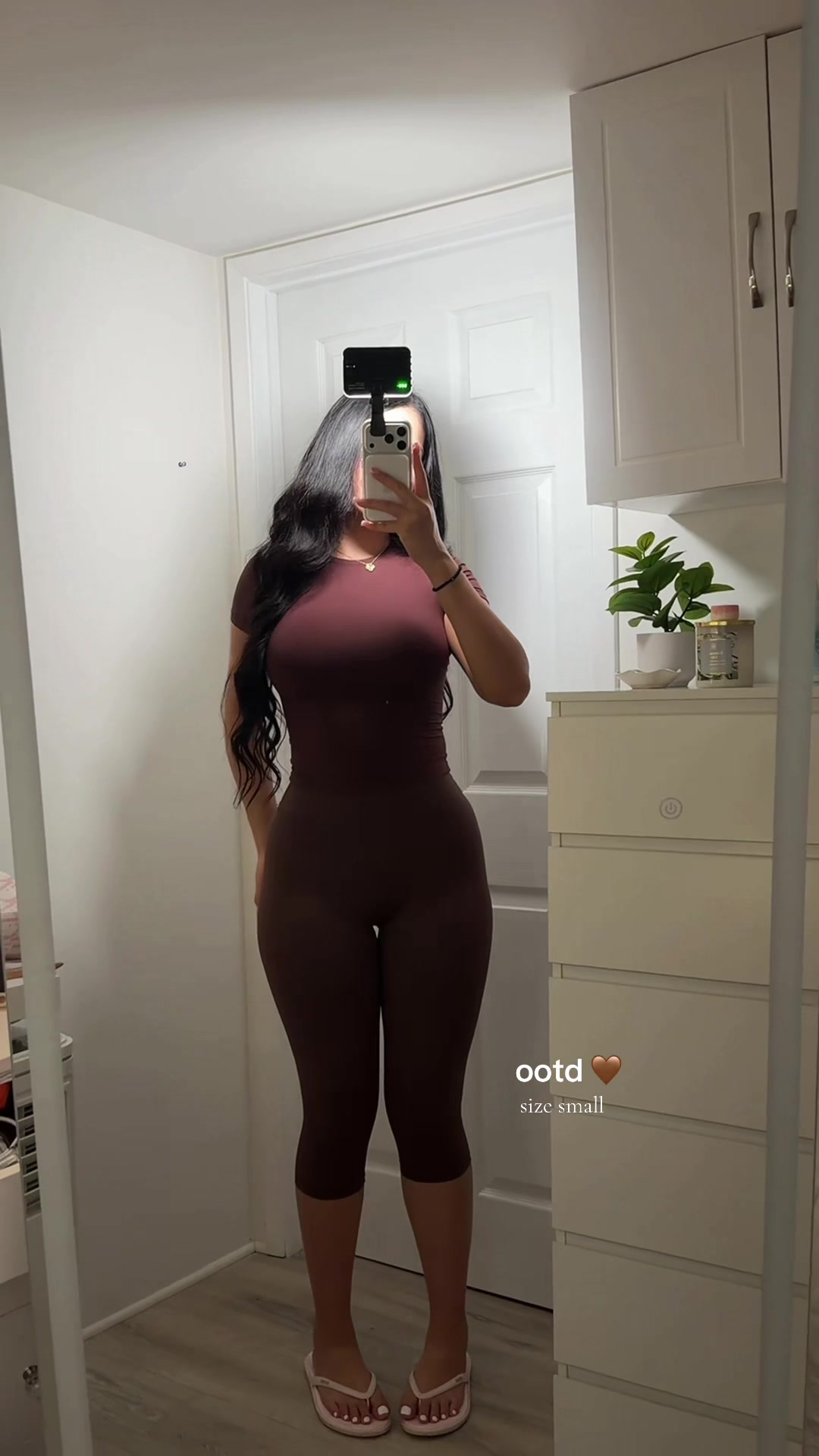 @yeleina