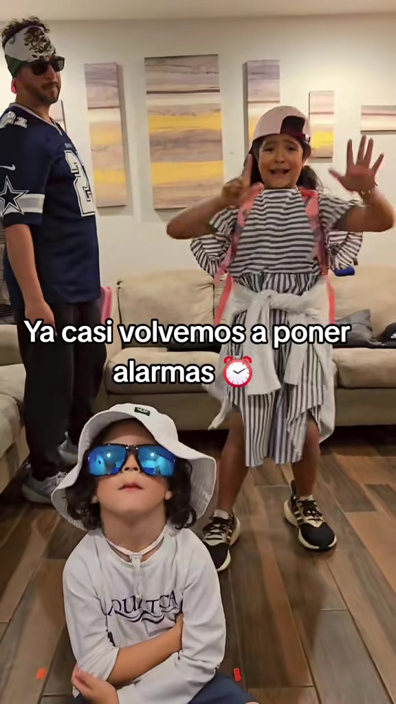 @LosVillasfamily