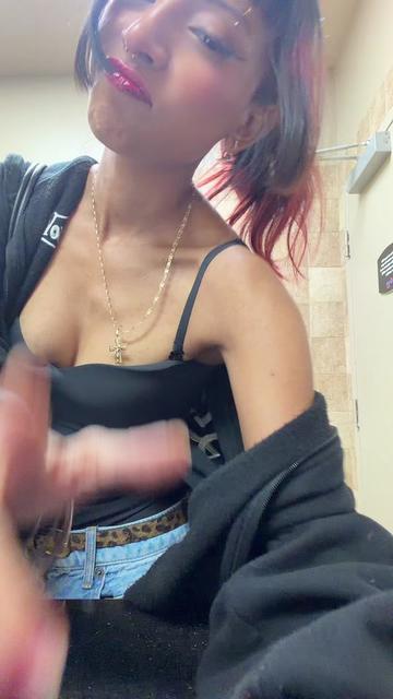 @Yamilexxxx 🧠