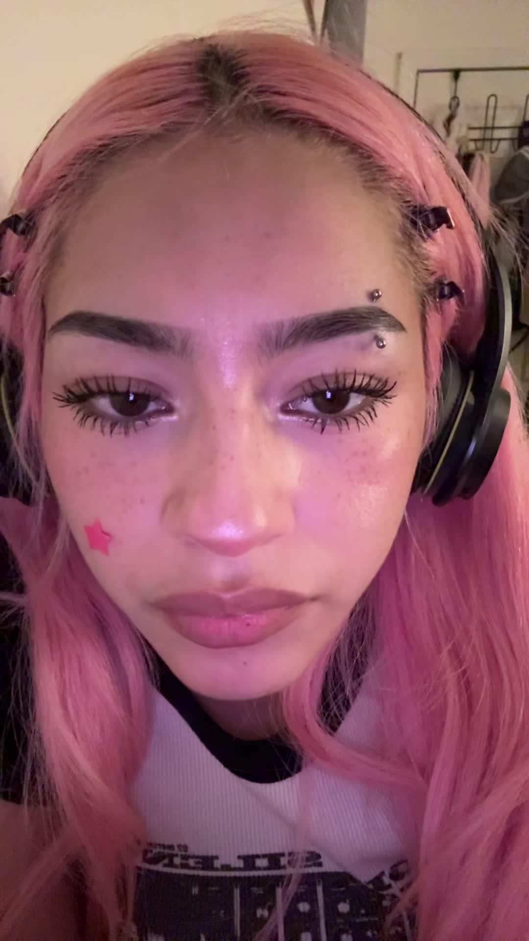 @walkemdowndigintheybutt