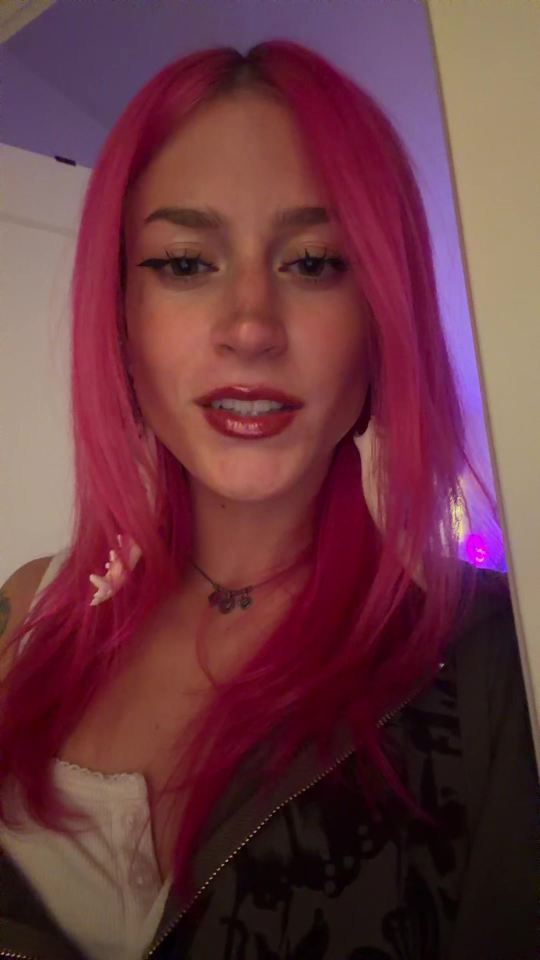 @GG