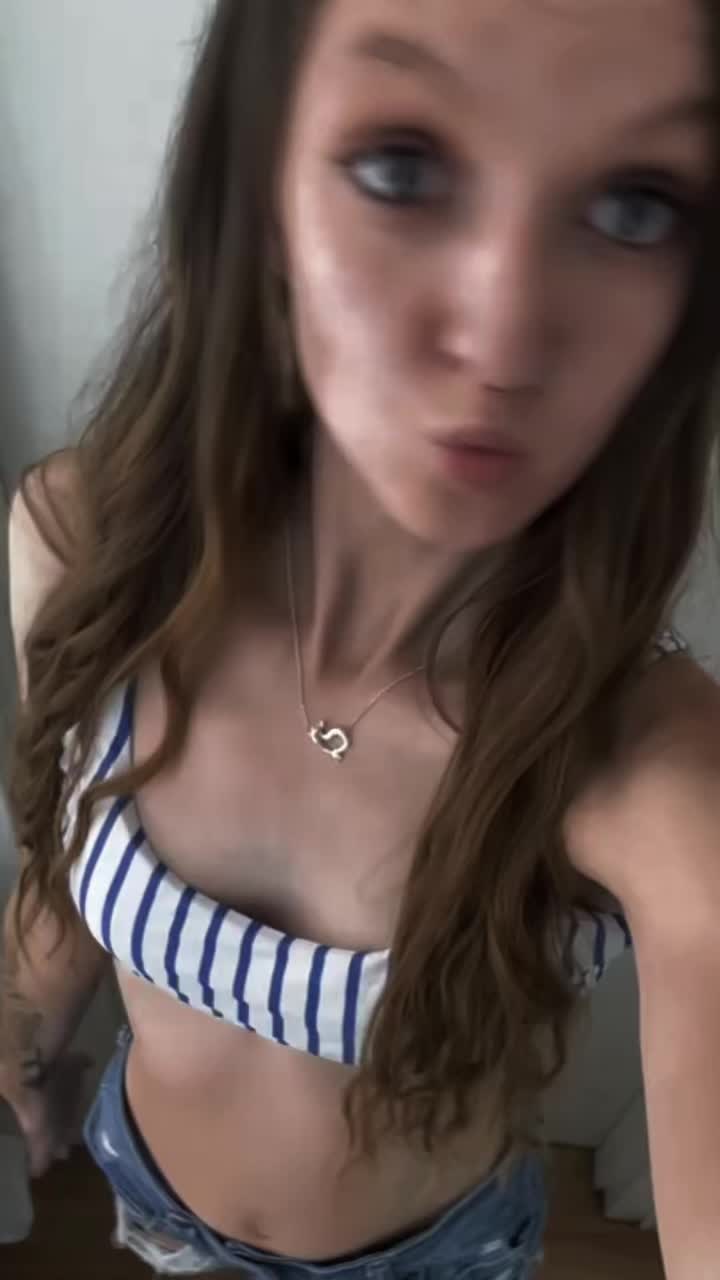 @lindsey_brie