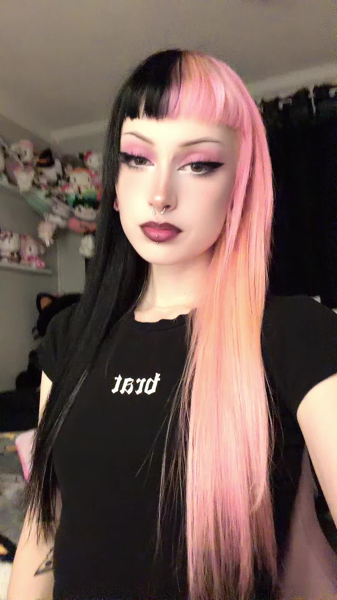 @♱ 𝔰𝔞𝔪𝔪𝔦𝔢 ♱