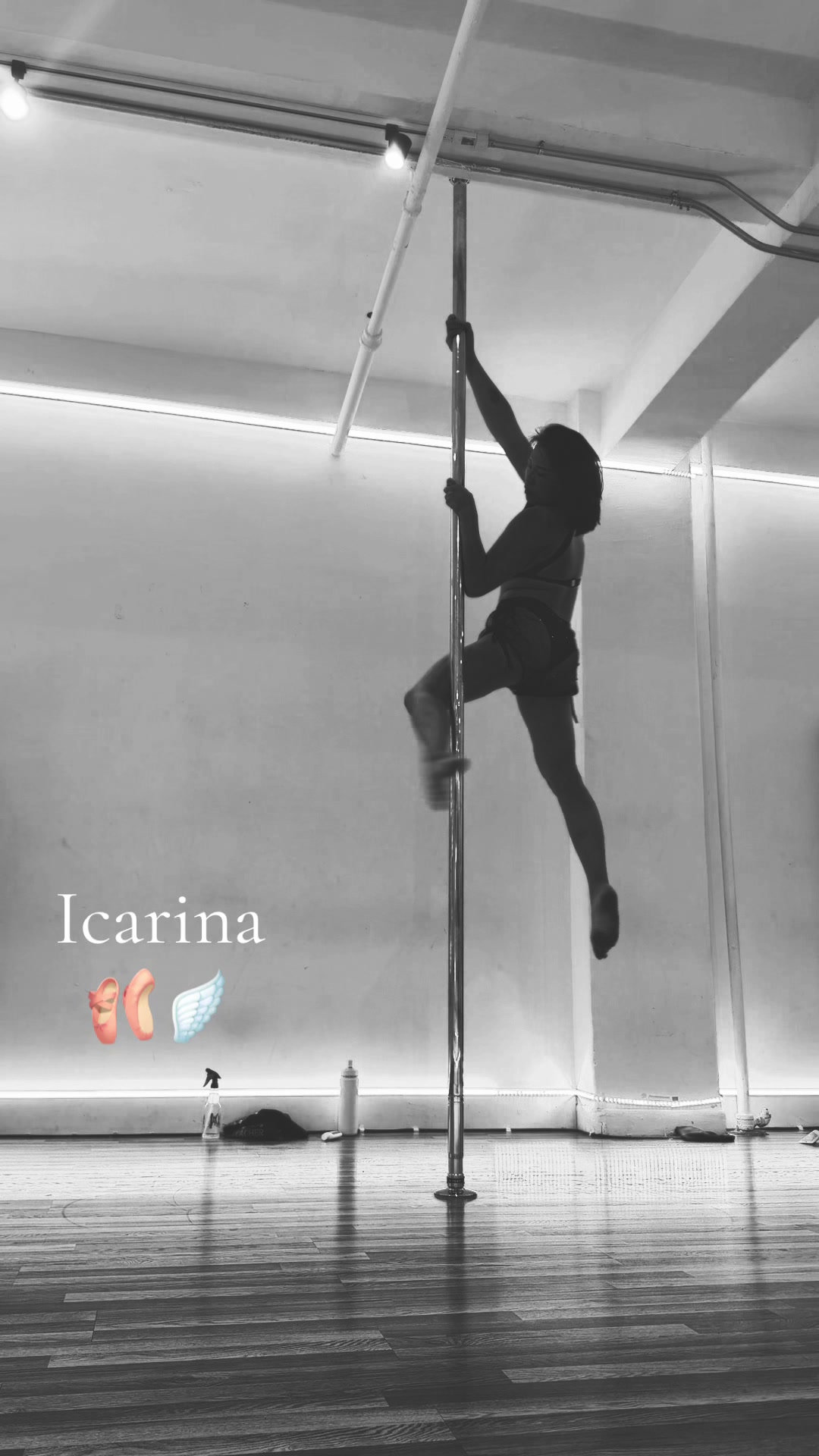 @yue_does_pole