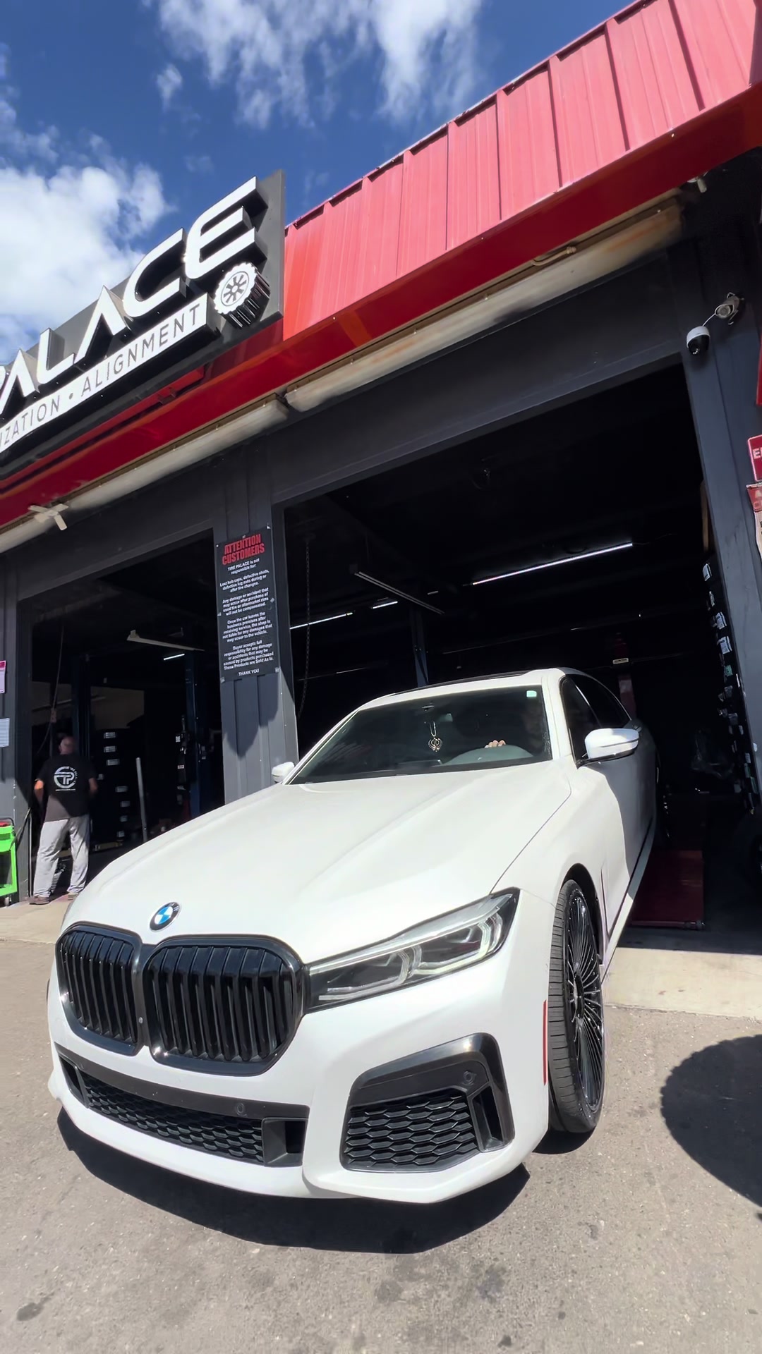 @tirepalace