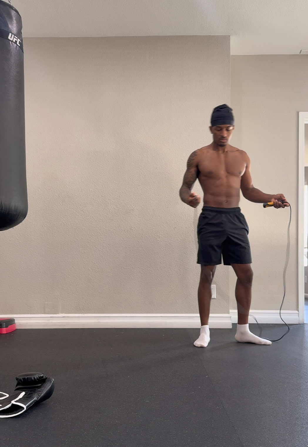@Avii.
