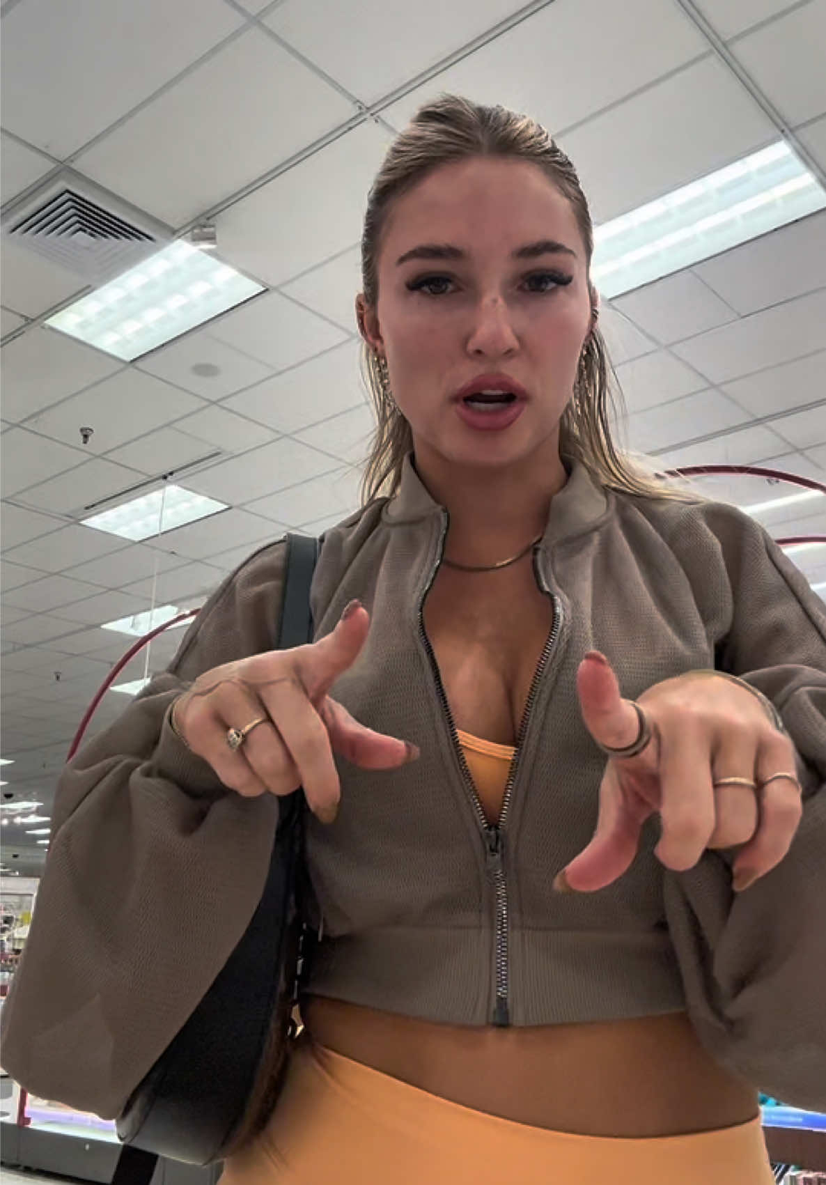 @Olivia Robinson