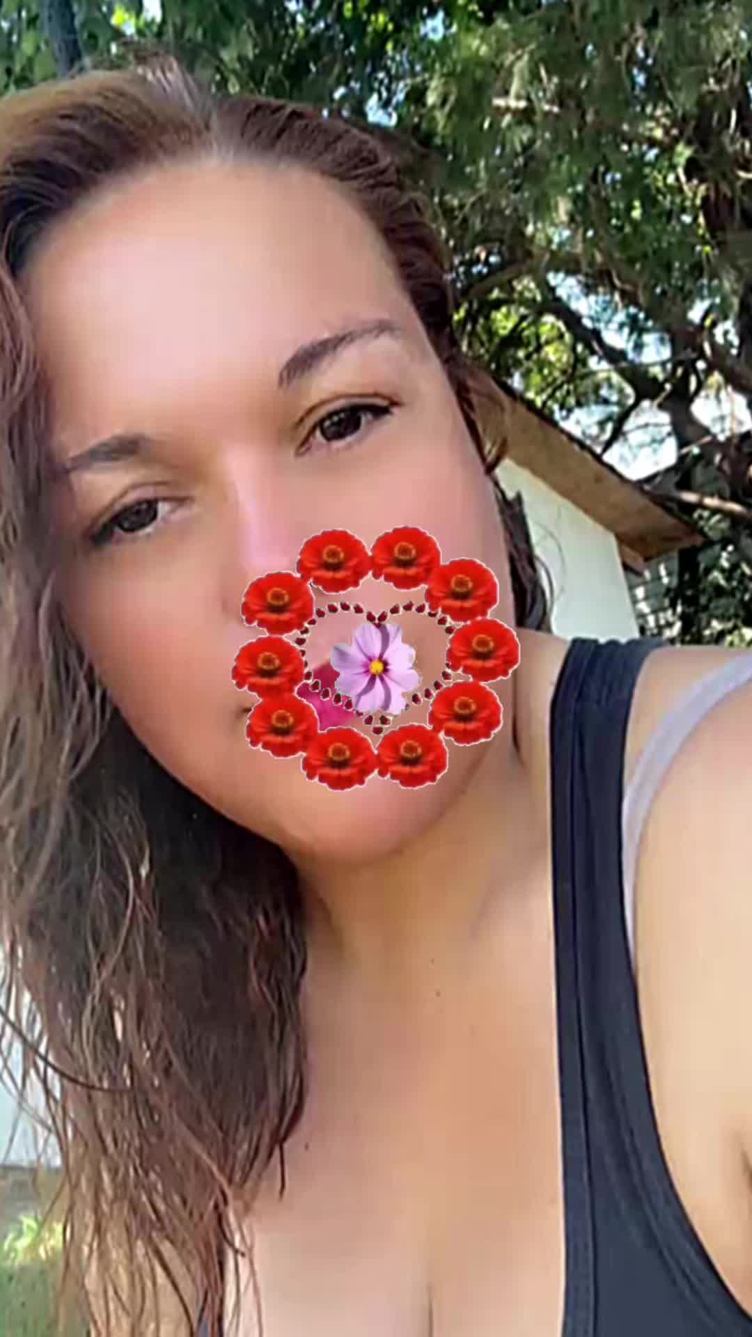 @Elizabeth Flores
