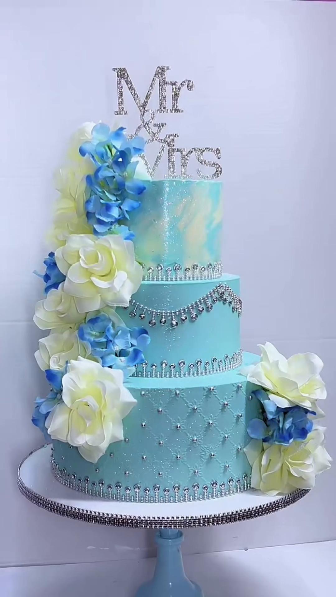 @MICKLIND CAKE BOUTIQUE