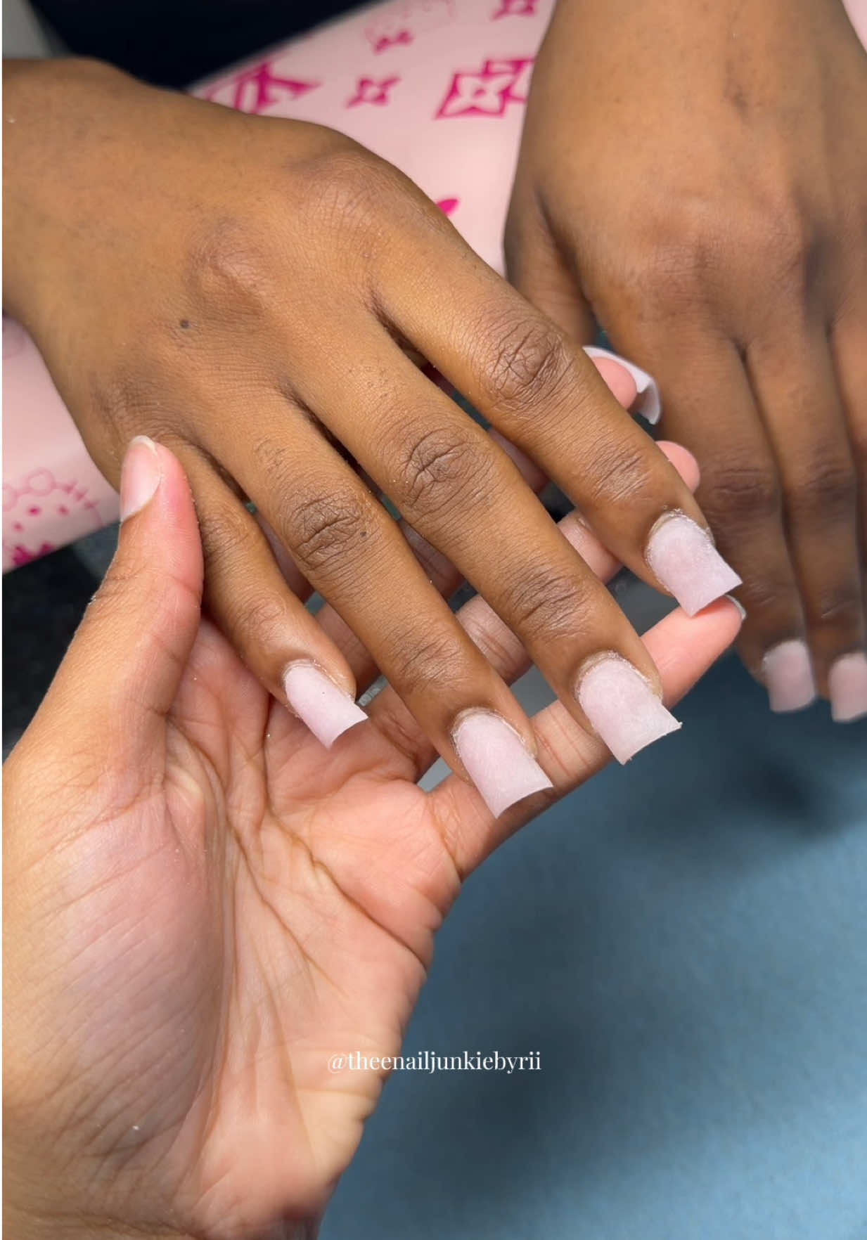 @Rihanna | KCMO Nail Artist