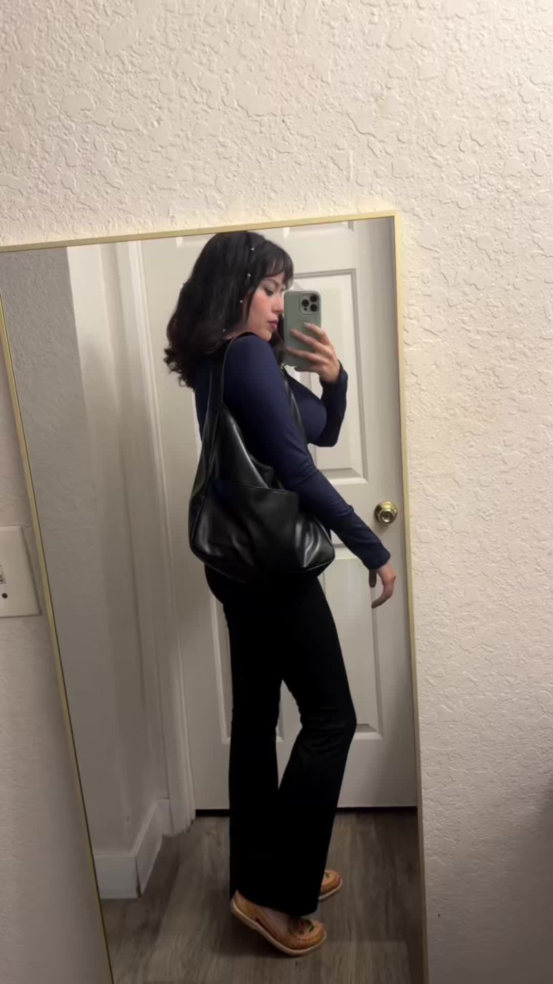 @Ana