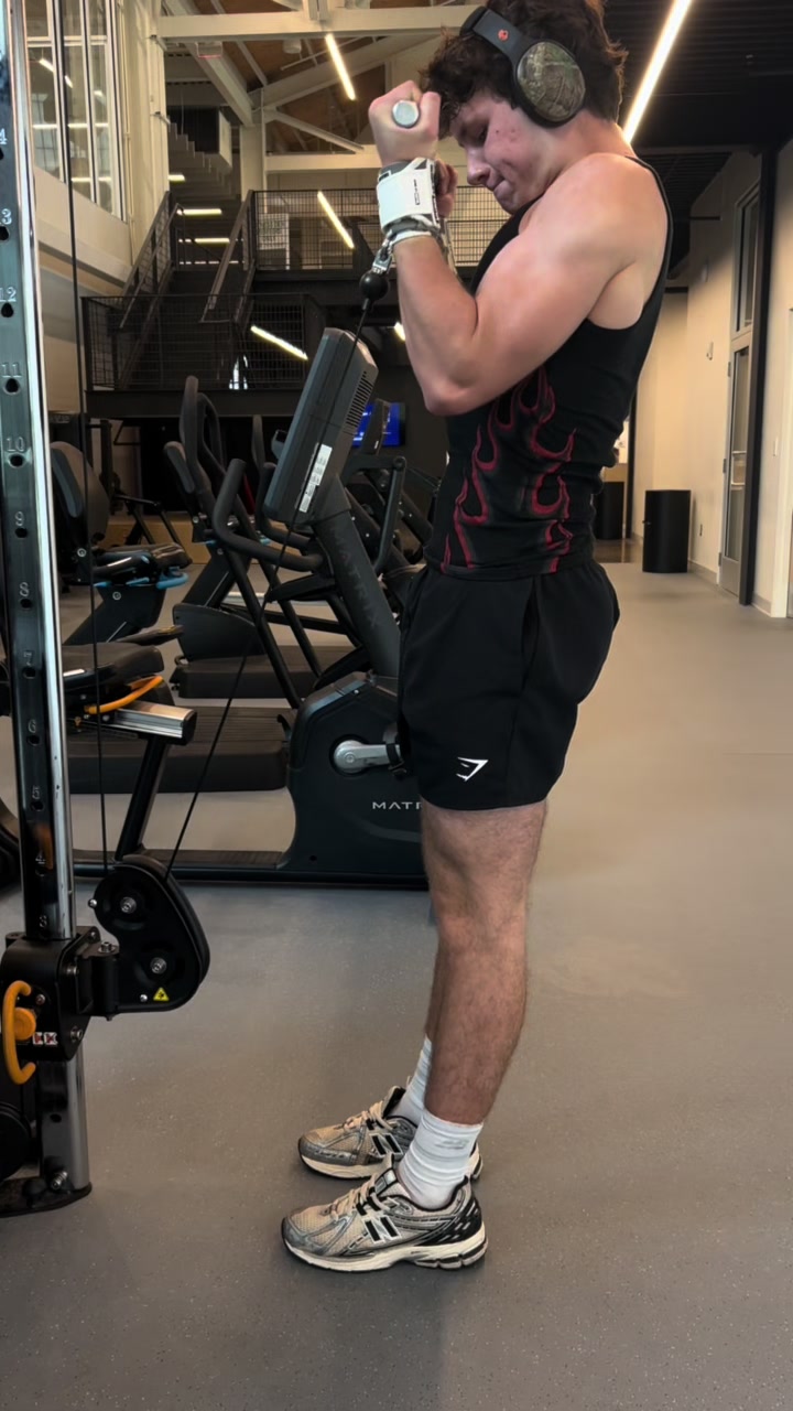 @Connerfoxlifts