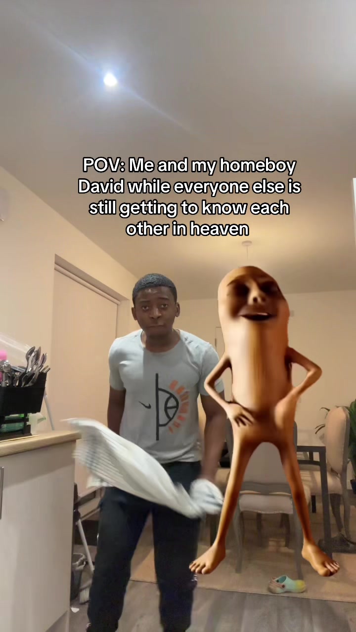 @presley._