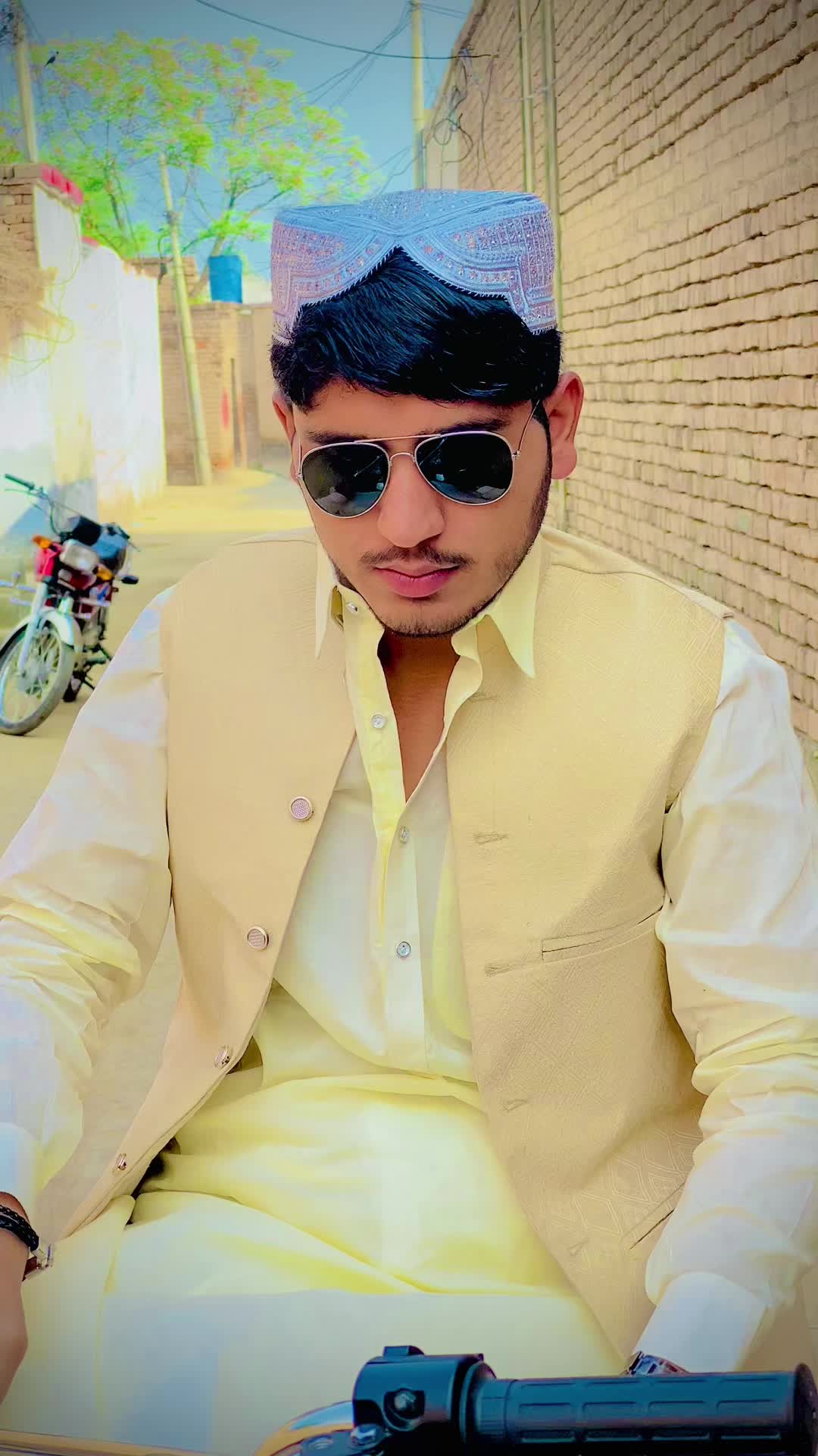 @Naveed ahmad khan 26