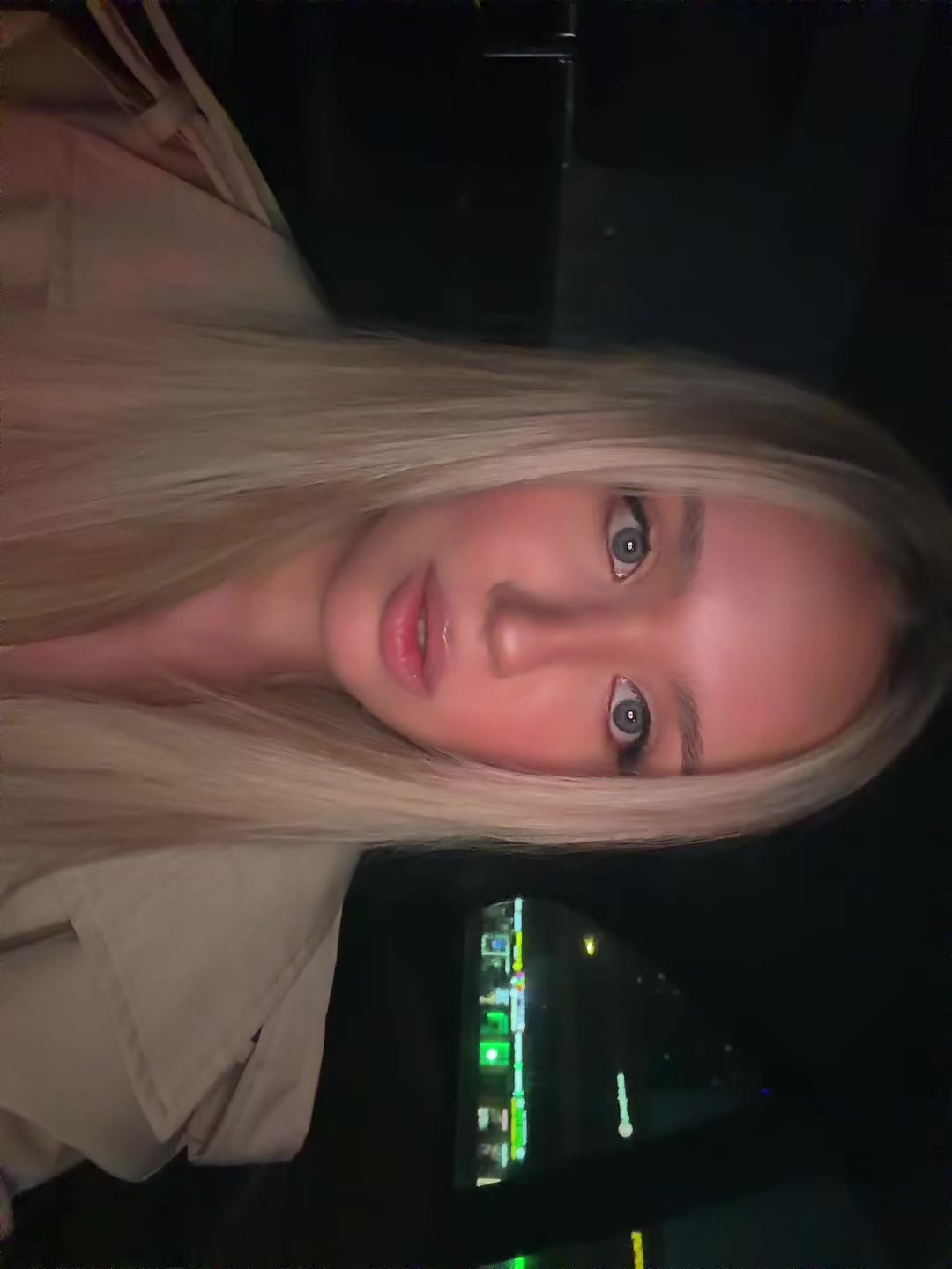 @VI
