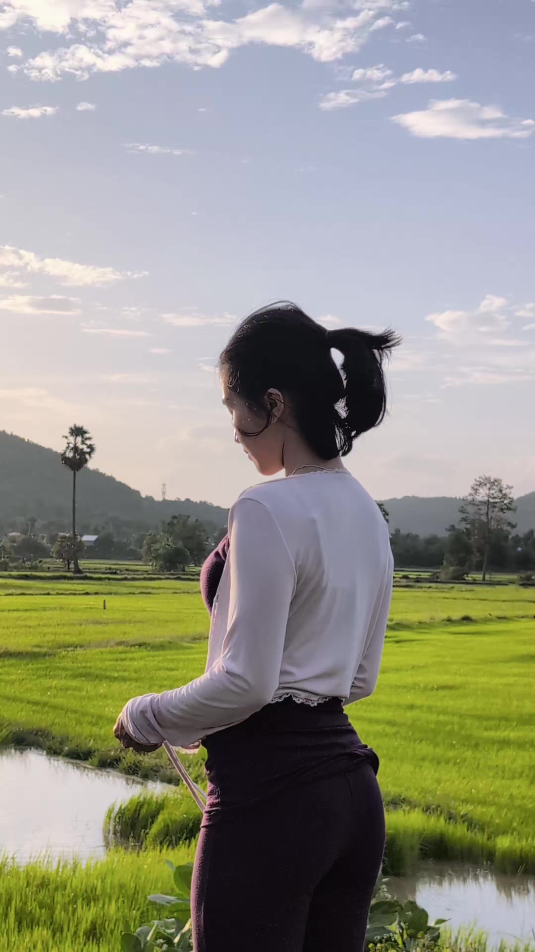 @នារីព្រៃភ្នំ🏞️🌺
