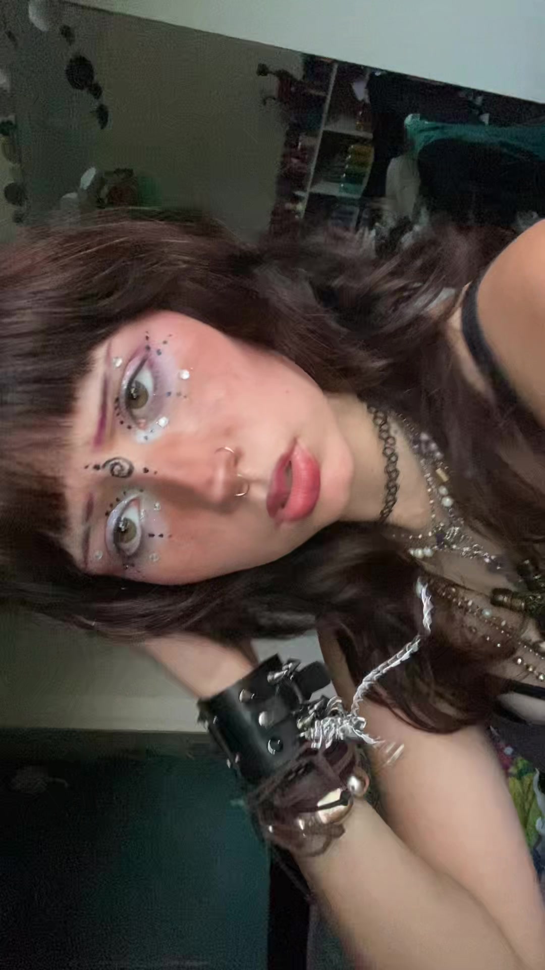 @★