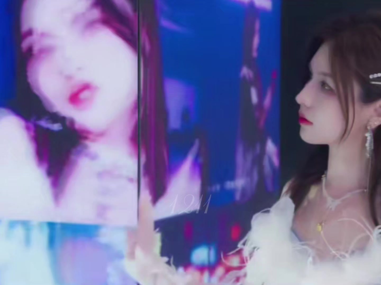 @đu t&ugrave;m lum OTP
