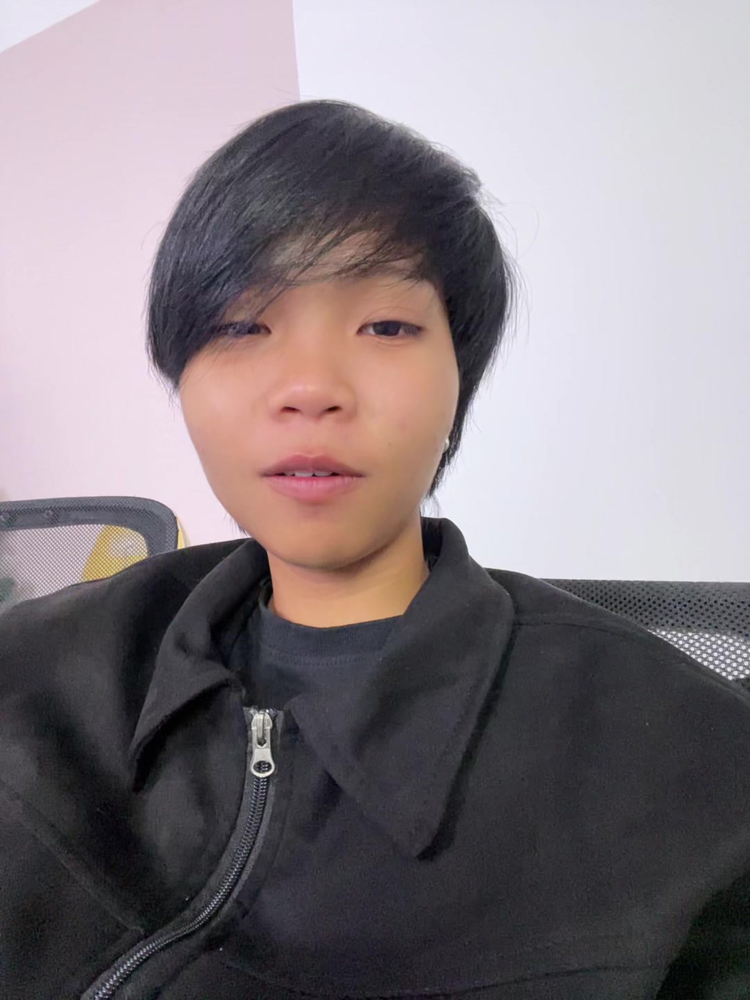 @นินิว