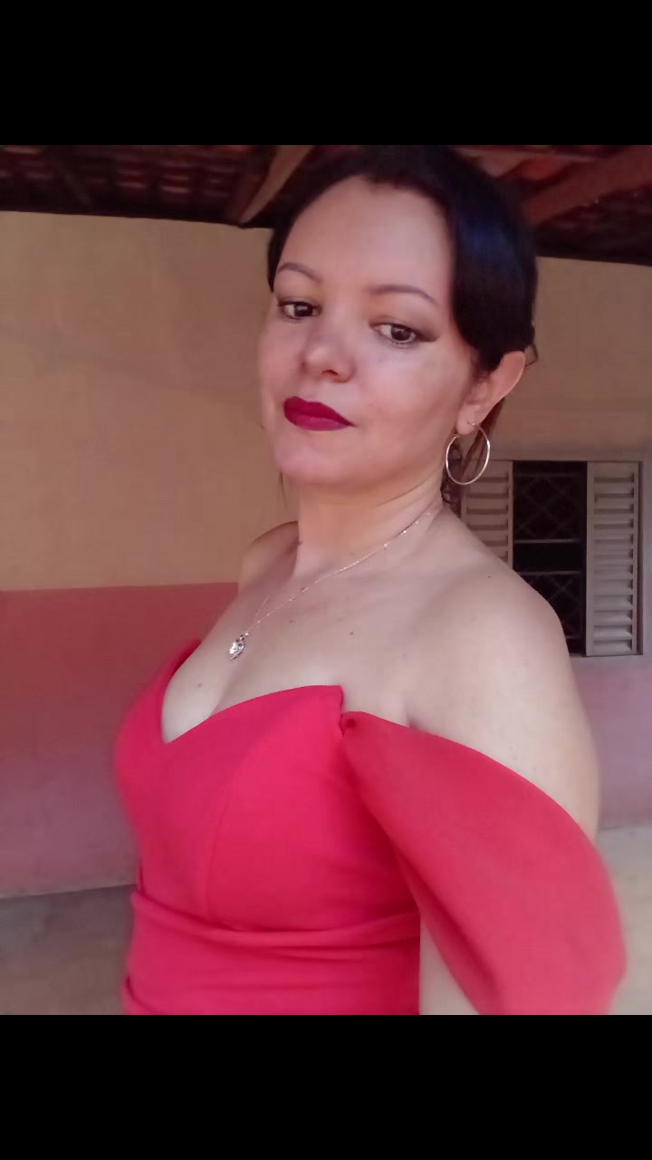 @Luciart's
