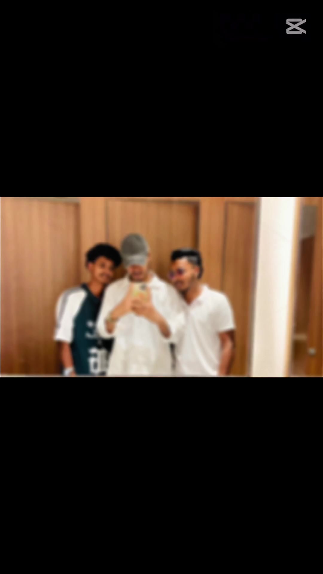 @𝗔𝗩𝗜 𝗢𝗙𝗙𝗜𝗖𝗜𝗔𝗟 😇