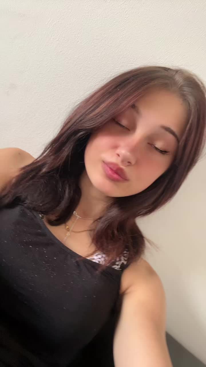 @Aylin🇦🇫