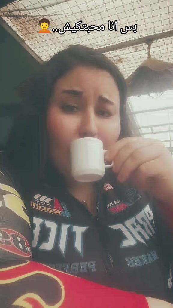 @بسكوته البلد جوعانه دلوقت 😋😂