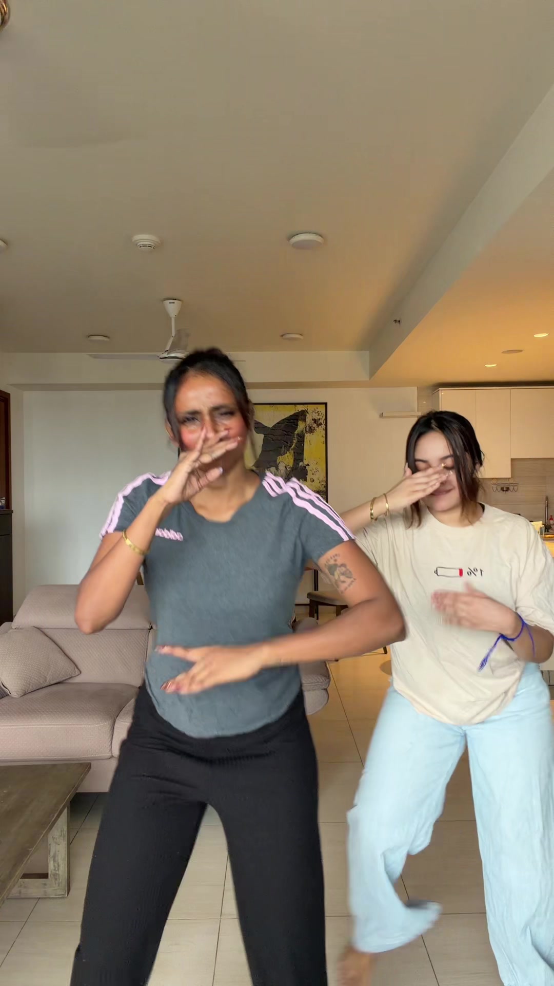@Yoo