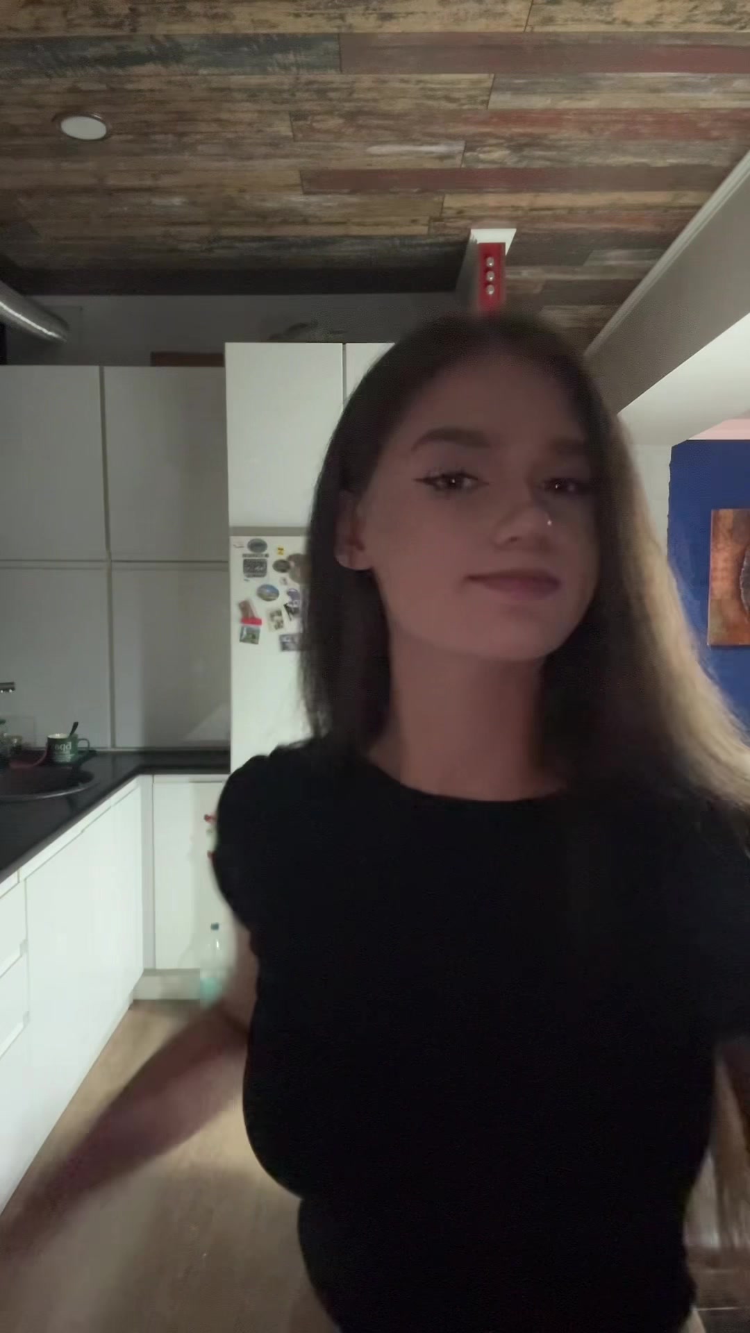 @yaapoliiiina