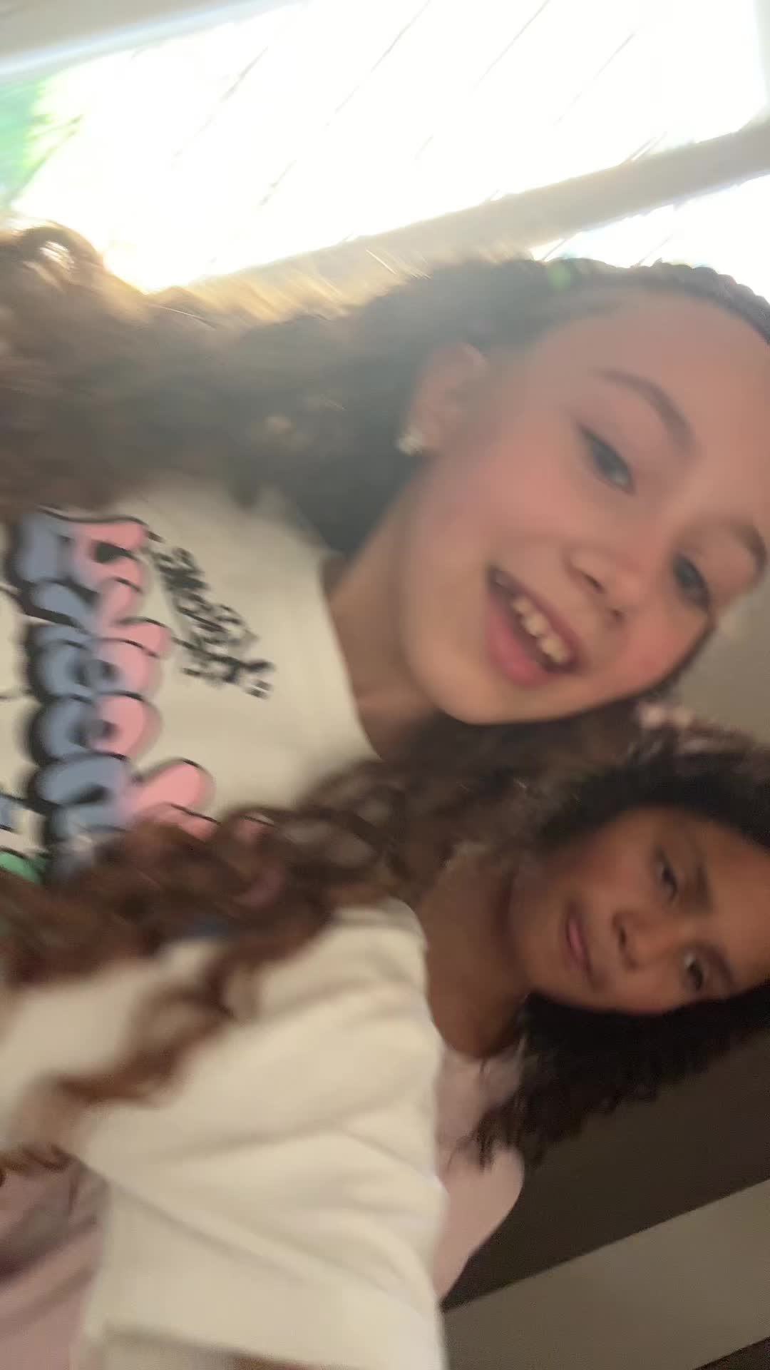 @Lis y Vicky