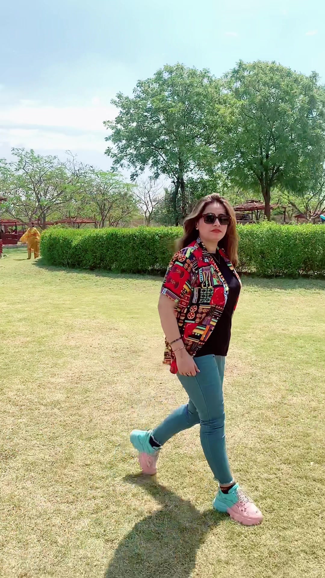 @ziddi_Huriya